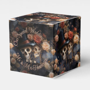 Kissing Skulls Romantic Skeleton Gothic Wedding Favour Box