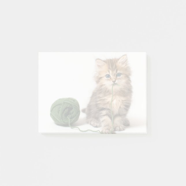 Kitten With Green Yarn Post-it Notes (Front)