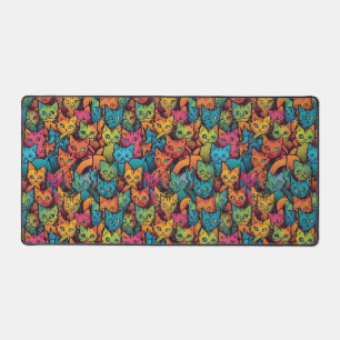Kittens pattern desk mat