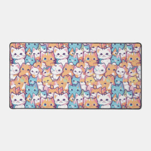 Kittens pattern desk mat