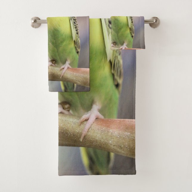 Kiwi Burbell Bath Towel Set (Insitu)