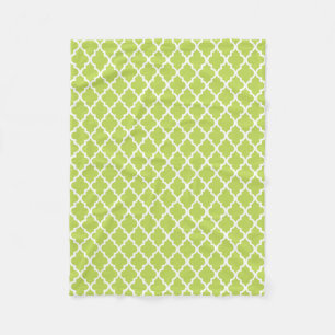 Kiwi Green Quatrefoil Tiles Pattern Fleece Blanket