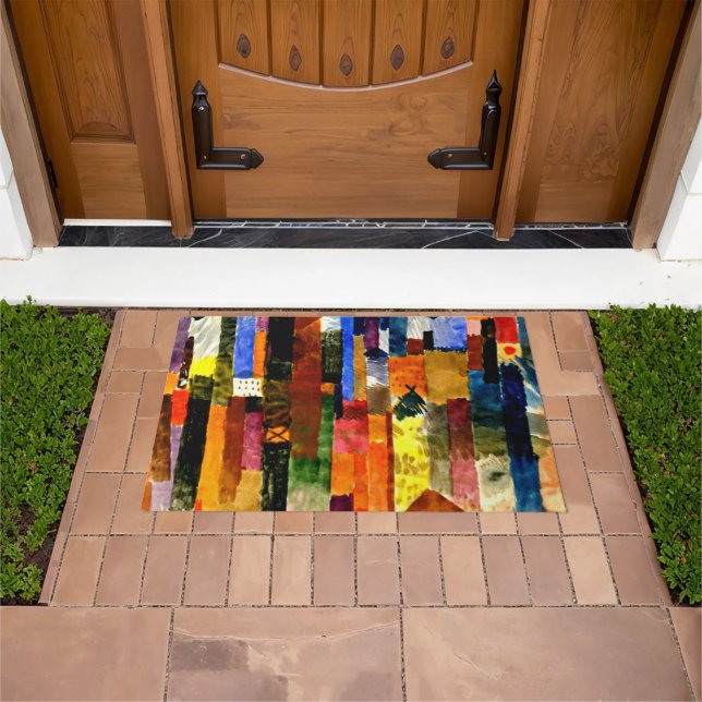 Klee - Before the Town Doormat (Outdoor)