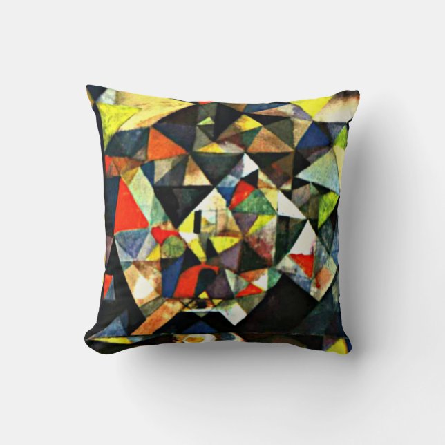 Klee - With the Egg Cushion (Front)
