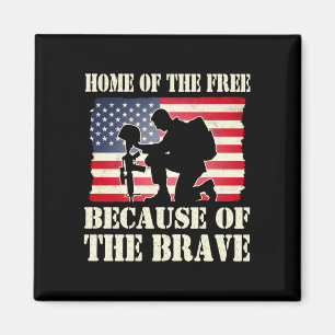 Kneeling soldier patriotic memorial tribute magnet