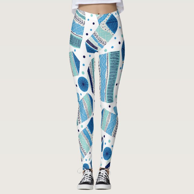 Knitted Winterwear: Cosy Seamless Pattern. Leggings (Front)