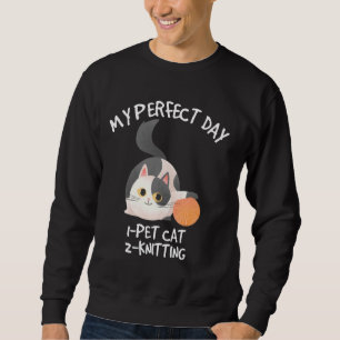 Knitting Crochet Lover Cute Cat And Yarn Funny Kn Sweatshirt