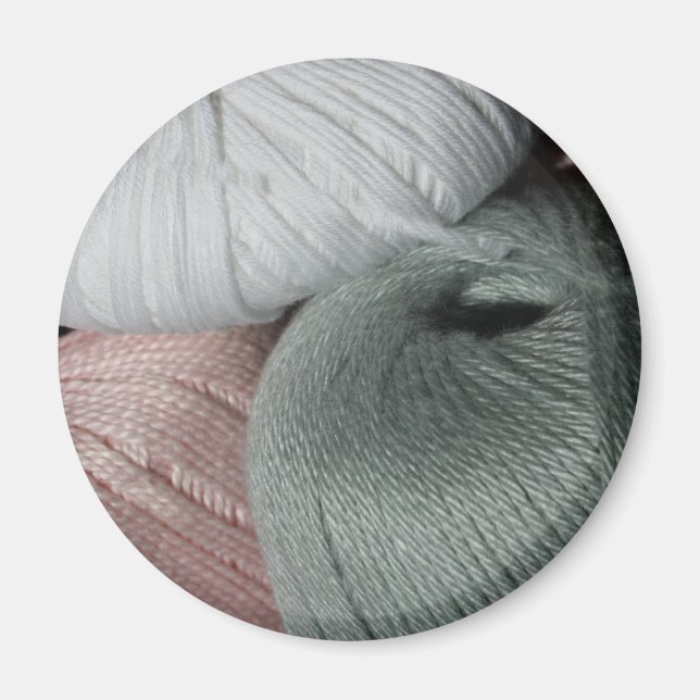 Knitting Yarn/Wool Magnet (Front)