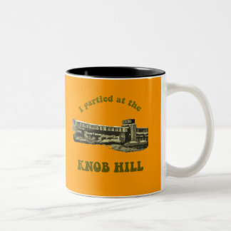 Knob Hill Mug- Avocado on Burnt Orange Two-Tone Coffee Mug