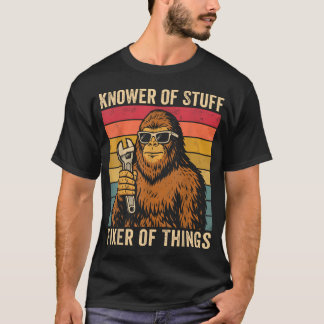 Knower Of Stuff Fixer Of Things Mechanic Dad T-Shirt