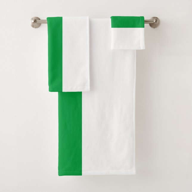 Komi Republic Flag Bath Towel Set (Insitu)