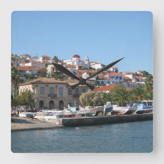 koroni skyline square wall clock