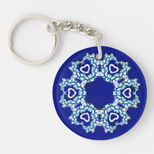 Kranz aus Blumen und Herzen Key Ring