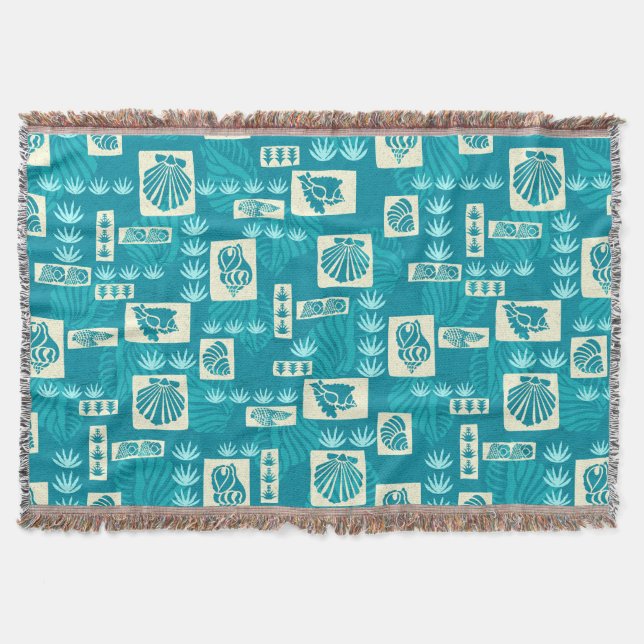 Kua Bay Hawaiian Undersea Shells Throw Blanket (Front)