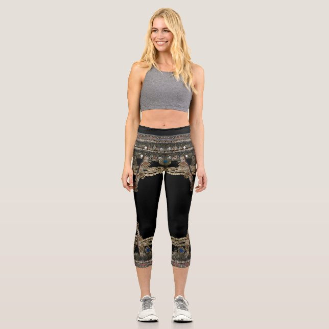 Kuchi Tribal Pattern Capri Leggings (Front)