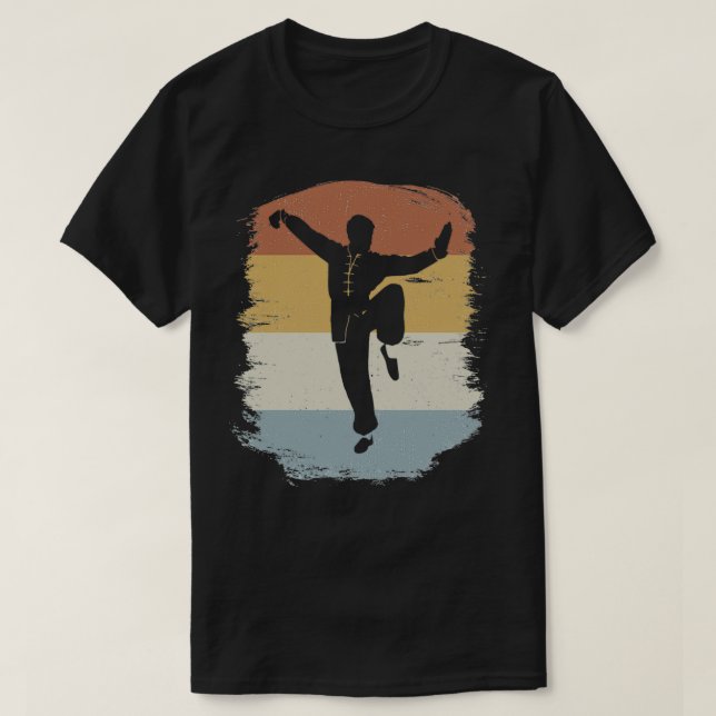 Kung Fu Fighting Gift I Karate Martial Arts T-Shirt (Design Front)