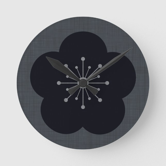 KURO UME - Bold-Gray Round Clock (Front)