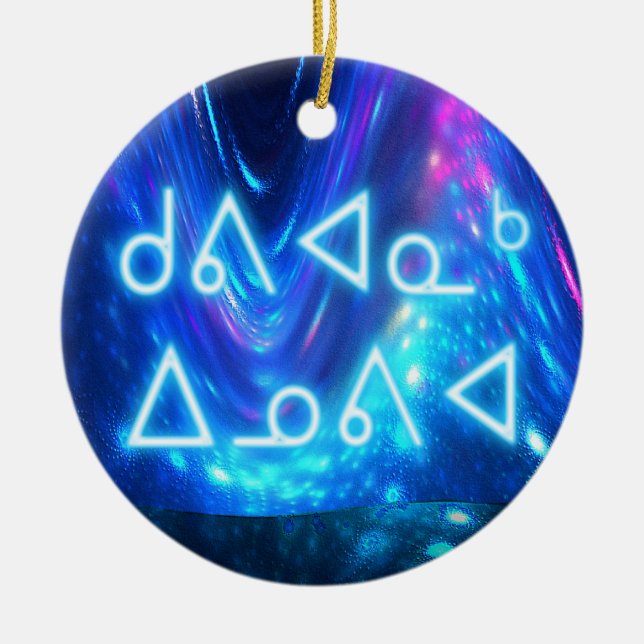 Kuvianak Innovia - Qaanaaq - Northern Lights Ceramic Tree Decoration (Front)