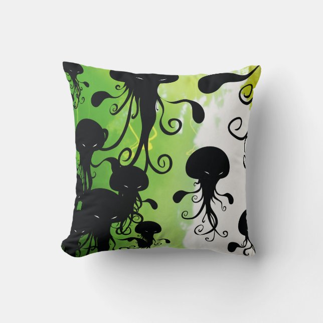 Kwubos Pillow (Front)