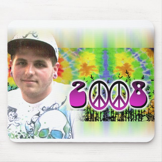 kyle 08 peace mouse mat (Front)