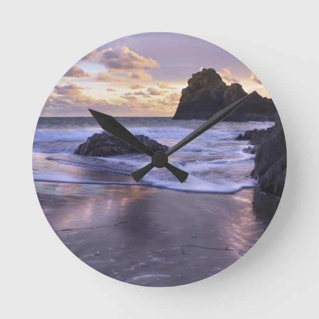 Kynance Cove, The Lizard, Cornwall, UK Round Clock (Front)