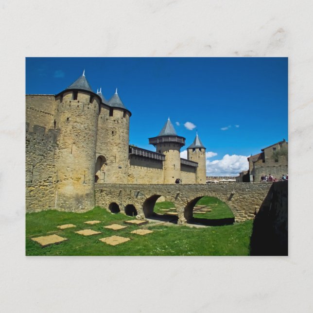 La Cite carcassonne Postcard (Front)