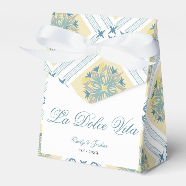La Dolce Vita Italian Lemon Wedding Favour Box (Front Side)