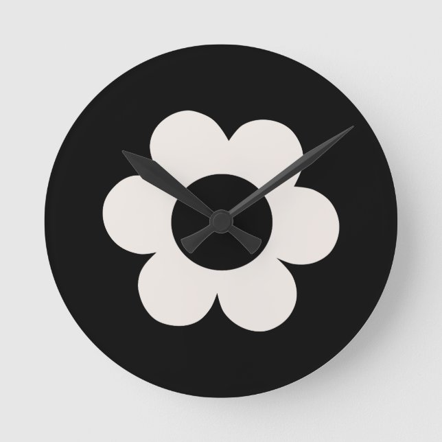 La Fleur 06 Retro Floral Black And White Flower Round Clock (Front)