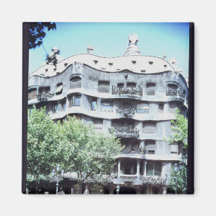 La Pedrera or Casa Mila, 1905-10 Magnet