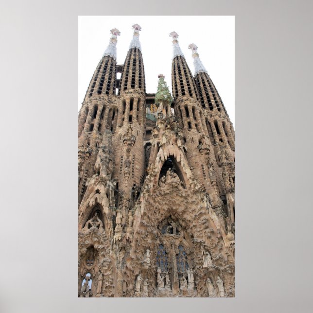 La Sagrada Familia Poster (Front)