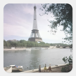 La Tour Eiffel. Paris, vers 1960. Square Sticker