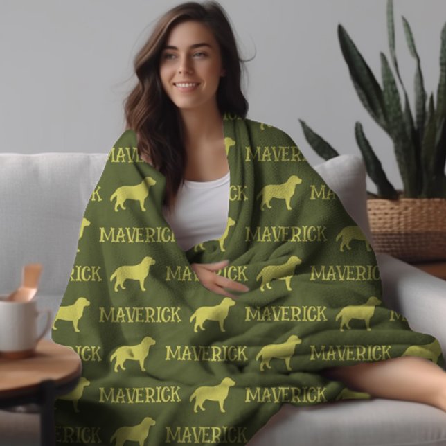 Labrador Dog, Green Custom Name Repeat  Fleece Blanket (Creator Uploaded)