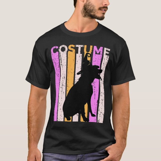 Labrador Halloween In Witch Hat Cute Black Lab Coo T-Shirt (Front)