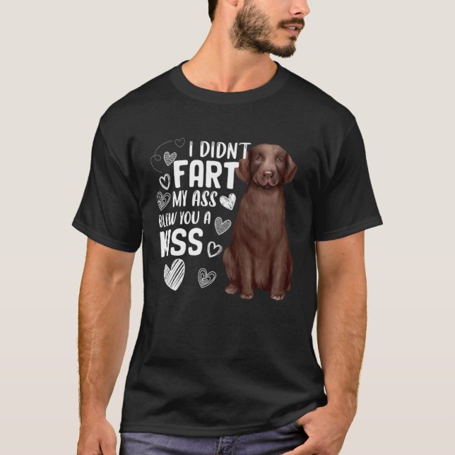 Labrador Retriever Dog   Cute Fart Blew Kiss T-Shirt (Front)