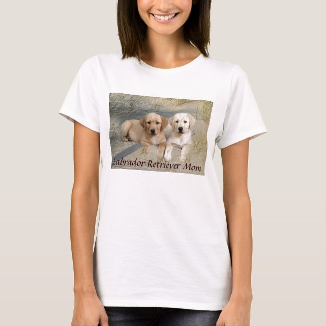 Labrador Retriever Mum T-Shirt Puppies (Front)