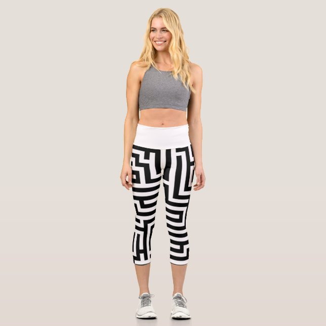 Labyrinth Capri Leggings (Front)