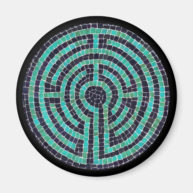 LABYRINTH III Round Magnet - Black (Front)