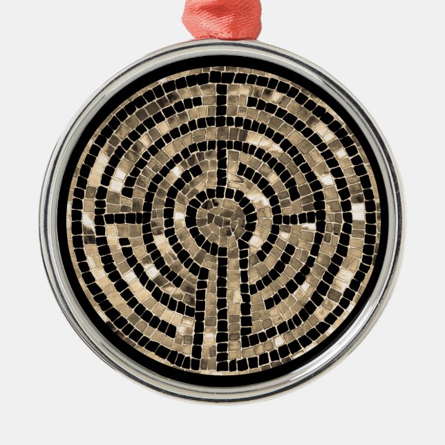 LABYRINTH V Premium Round Ornament (Front)