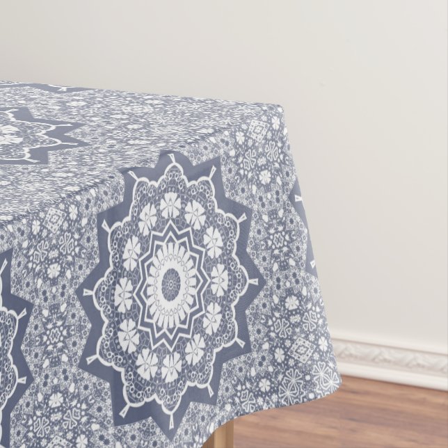 Lace ornament tablecloth (In Situ)