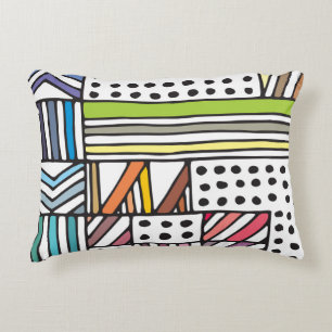 Laced Beige Lilac: Seamless Vintage Decorative Cushion