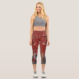 Lady and Unicorn Medieval Tapestry Smell Capri Leggings