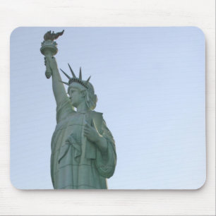 lady liberty mouse mat