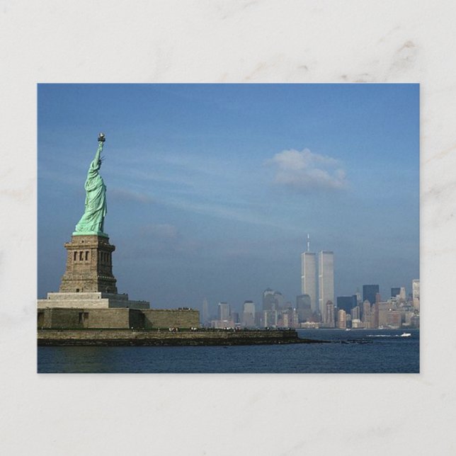 Lady Liberty & Twin Towers World Trade Centre NYC Postcard (Front)