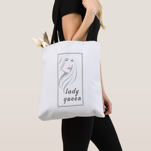 lady queen tote bag (Close Up)