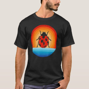 Ladybug Retro Vintage 60s 70s Sunset Bug Insect Me T-Shirt