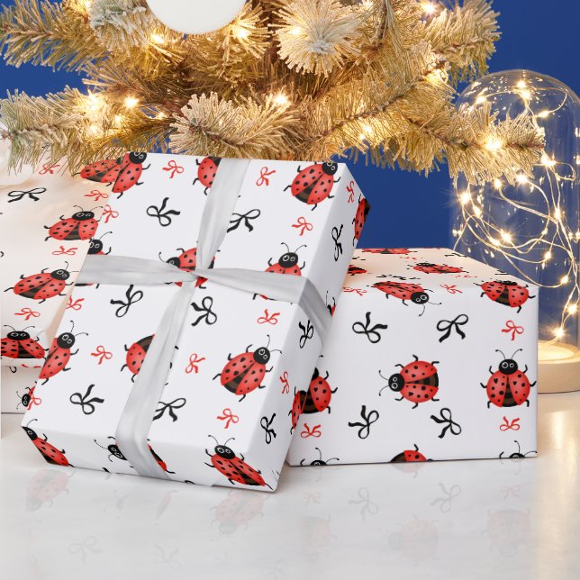 Ladybugs and bows wrapping paper (Holidays)