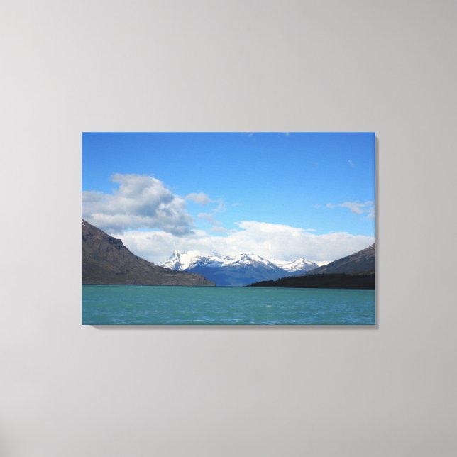 Lago Argentino Canvas Print (Front)