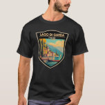 Lago di Garda Italia Travel Art Vintage T-Shirt<br><div class="desc">Lake Garda vector art design. Lake Garda,  in northern Italy,  is known for its crystal clear water. At the south end,  the town of Sirmione is dominated by the Rocca Scaligera,  a fortress with harbour views.</div>