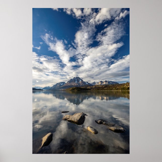 Lago Grey. Cordillera del Paine 1 Poster (Front)