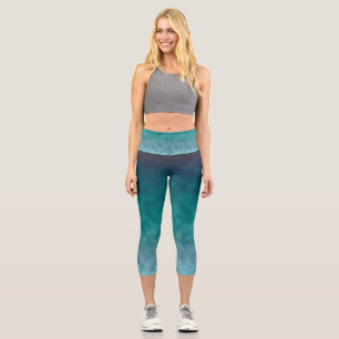 Lagoon Silence Capri Leggings